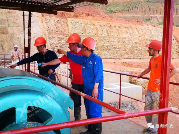 幫客戶解決技術(shù)問題 幫客戶解決技術(shù)問題